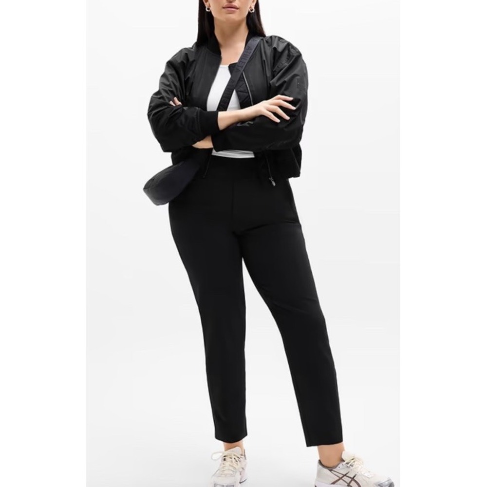 Athleta Endless High Rise Pant Black Stretchy Travel Work Casual Pants 12